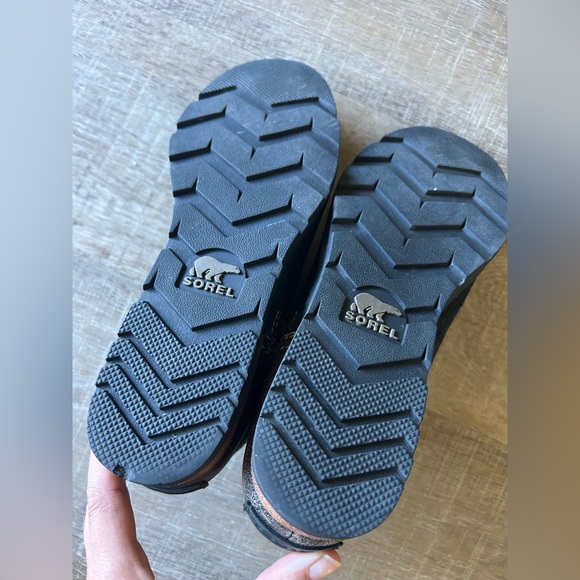 Sorel Black Major Low Boots Women's Size 8 NL2161-010 Bootie Distressed Leather - Picture 6 of 13